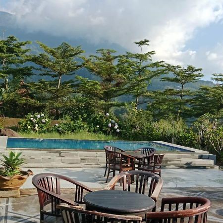 Villa Eaden Puncak Esterno foto